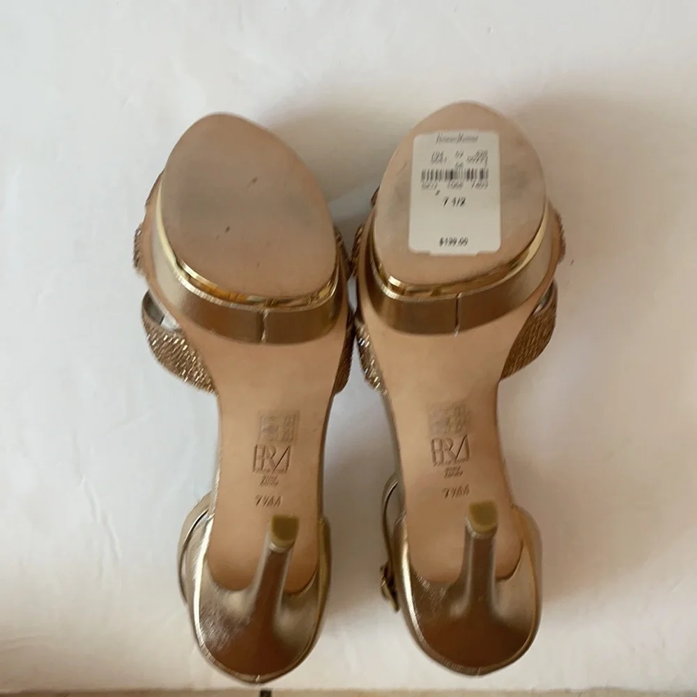 Pelle Moda metallic platinum gold heels - Picture 7 of 8